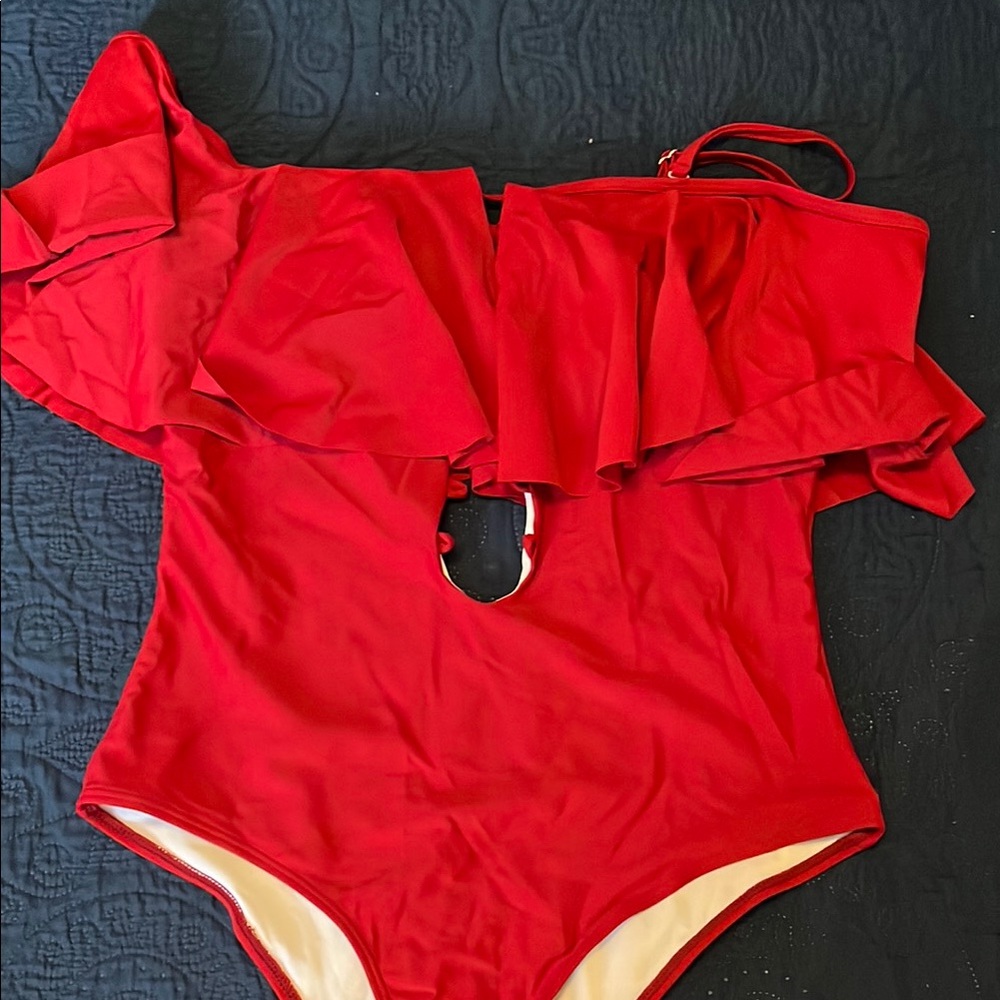 Elegant Red One-Shoulder Ruffle Swimsuit - new w/out tag